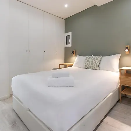 Apartment Downtown Charming Iii By Homing Lisbon